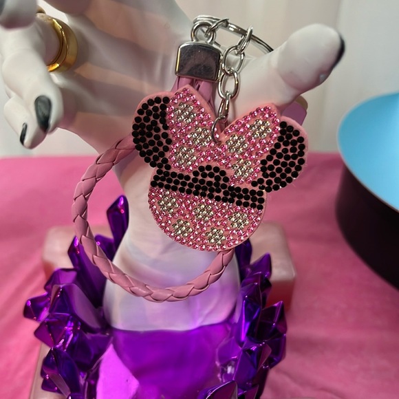 Pick (1) MM Keychain/ Bag Charm NIP - Picture 2 of 6